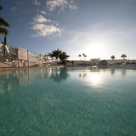 Apartamento Ponderosa 807, Americas, One Bedroom With Large Terrace And Ocean View, Next To Siam Park