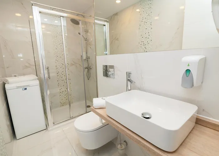 Apartment Ponderosa 807, Americas, One Bedroom With Large Terrace And Ocean View, Next To Siam Park *